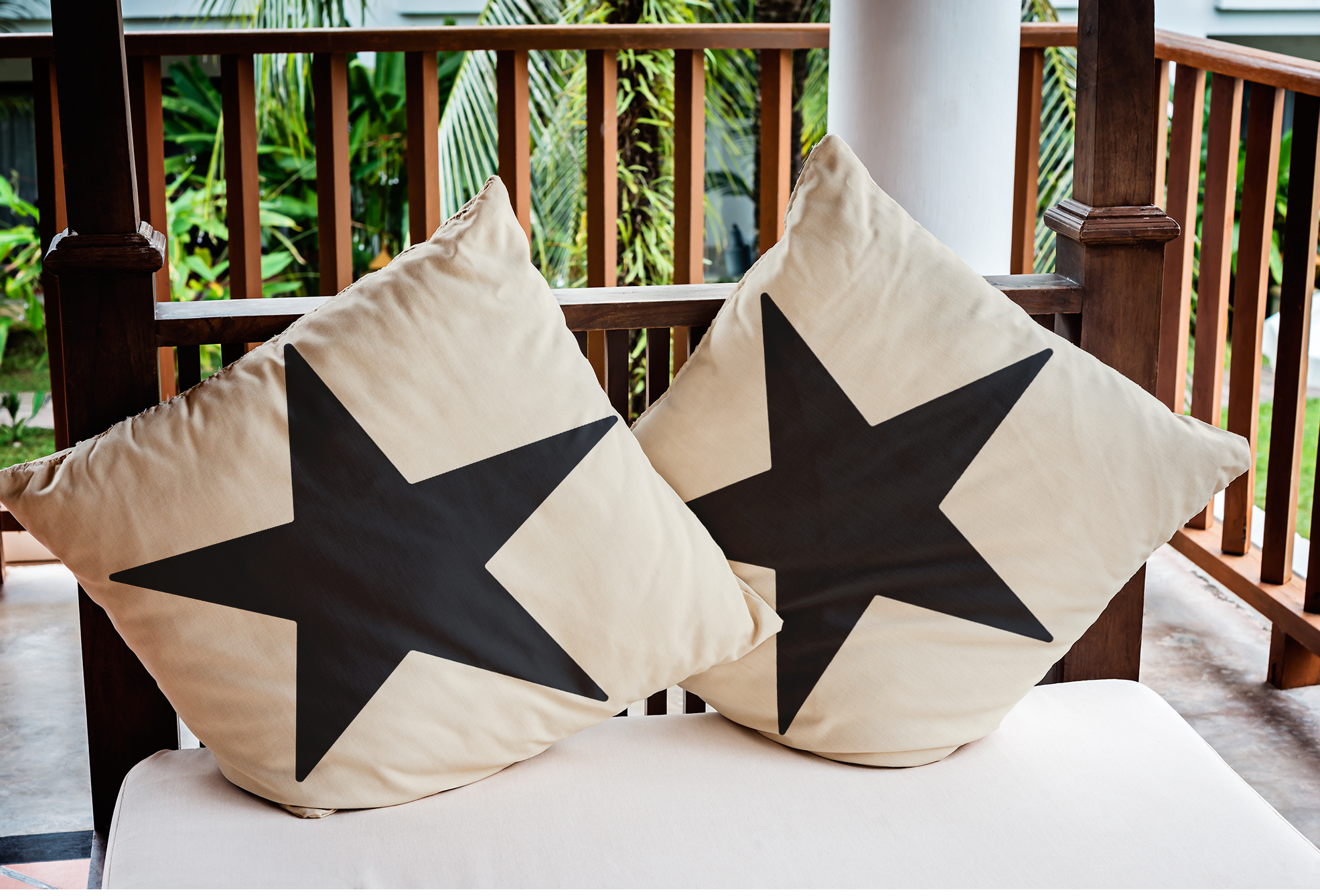 Simply Daisy 16" x 16" Big Star Nautical Indoor/Outdoor Throw Pillow