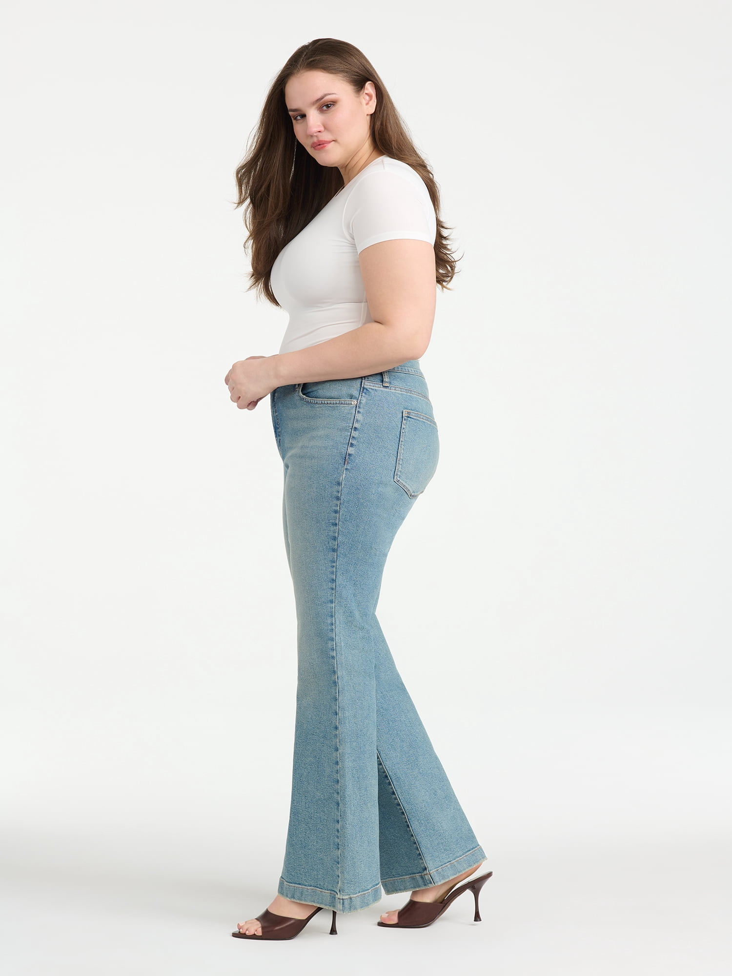 Sofia Vergara Women's Plus Size Melissa High Rise Flare Sizes 14W-26W