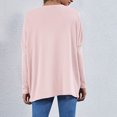 thumbnail image 3 of Camiseta de mujer de manga larga con cuello redondo y bolsillos - Top informal rosa claro, talla S, 3 of 5