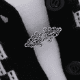 thumbnail image 4 of Clip de suéter de aleación retro de estilo europeo y americano, broche de bufanda de seda, hebilla de cárdigan, clip de cuello de camisa, broche de clip ajustado antiexposición, 4 of 6