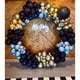 thumbnail image 2 of Kit de arco de globos YANSION dorados negros y plateados, 2 of 8