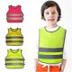 thumbnail image 1 of Chaleco de seguridad para exteriores con estampado fluorescente para niños y niñas, 1 of 4