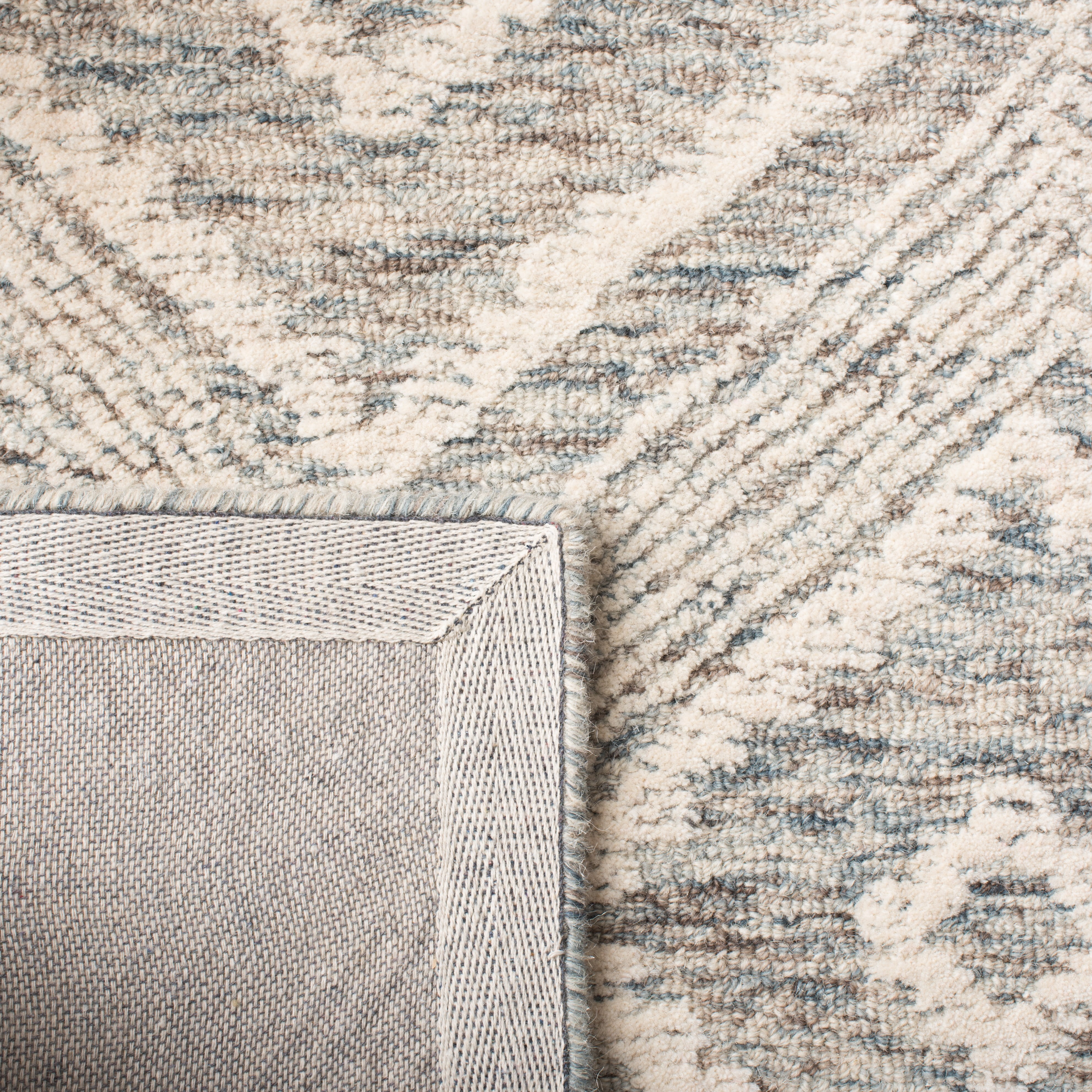 SAFAVIEH Abstract Louise Geometric Wool Area Rug, Ivory/Denim, 6' x 6' Square