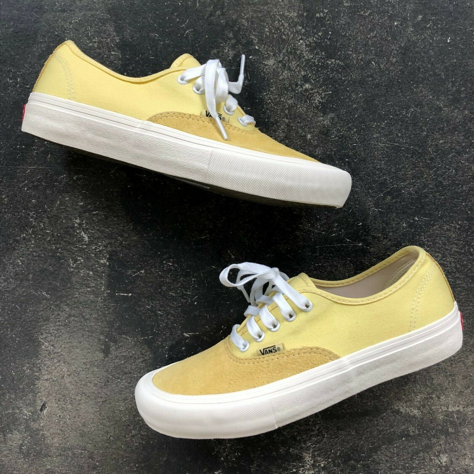 emulering Reklame Glat Vans Authentic Pro Pale Banana/Marshmallow Men's Classic Skate Shoes Size  12 - Walmart.com