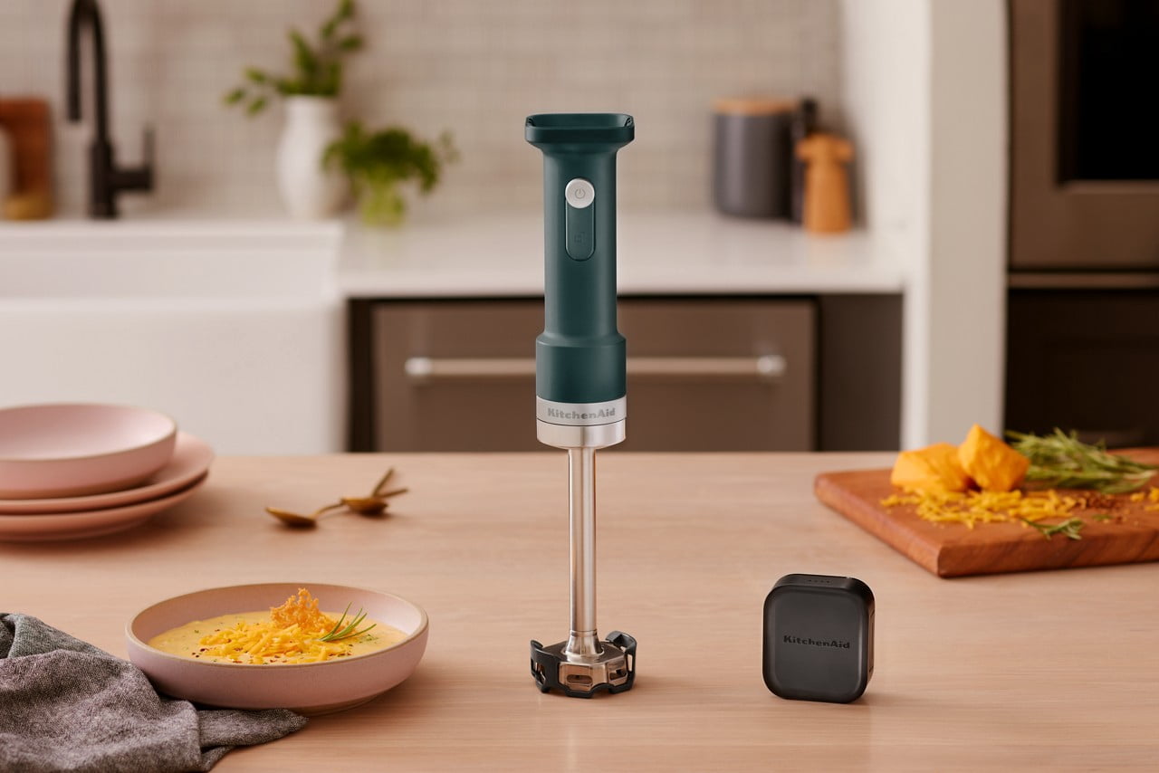 Restored KitchenAid KitchenAid GoÂ® Cordless Hand Blender - battery sold (Refurbished)