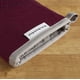 thumbnail image 4 of Juego de guantes de cocina KitchenAid Asteroid Boysenberry de algodón morado, 4 of 6