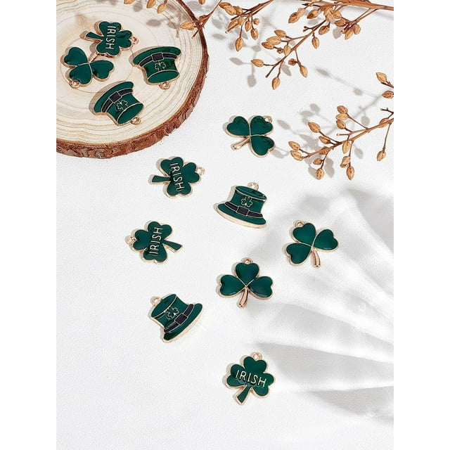 12 colgantes de esmalte con forma de trébol y sombrero, 3 estilos, adornos retro, accesorios