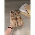 thumbnail image 3 of Sandalias de mujer, nuevas sandalias de moda con punta dividida, zapatos planos Mary Jane, zapatos de tacón para mujer, estilo retro vintage, para uso diario, novedosos, zapatos Ninja sólidos, 3 of 5