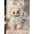 thumbnail image 1 of Muñeco de peluche de vinilo con diseño de monstruo salvaje de primavera de Labu, bonito colgante para decoración de dibujos animados, juguete sorpresa de cumpleaños para niños (cariño), 1 of 2