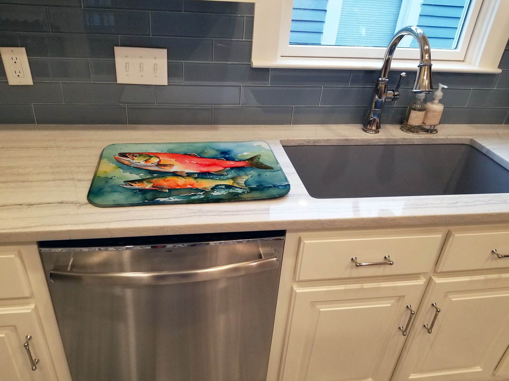 Carolines Treasures DAC2818DDM 21 x 14 in. Salmon Dish Drying Mat