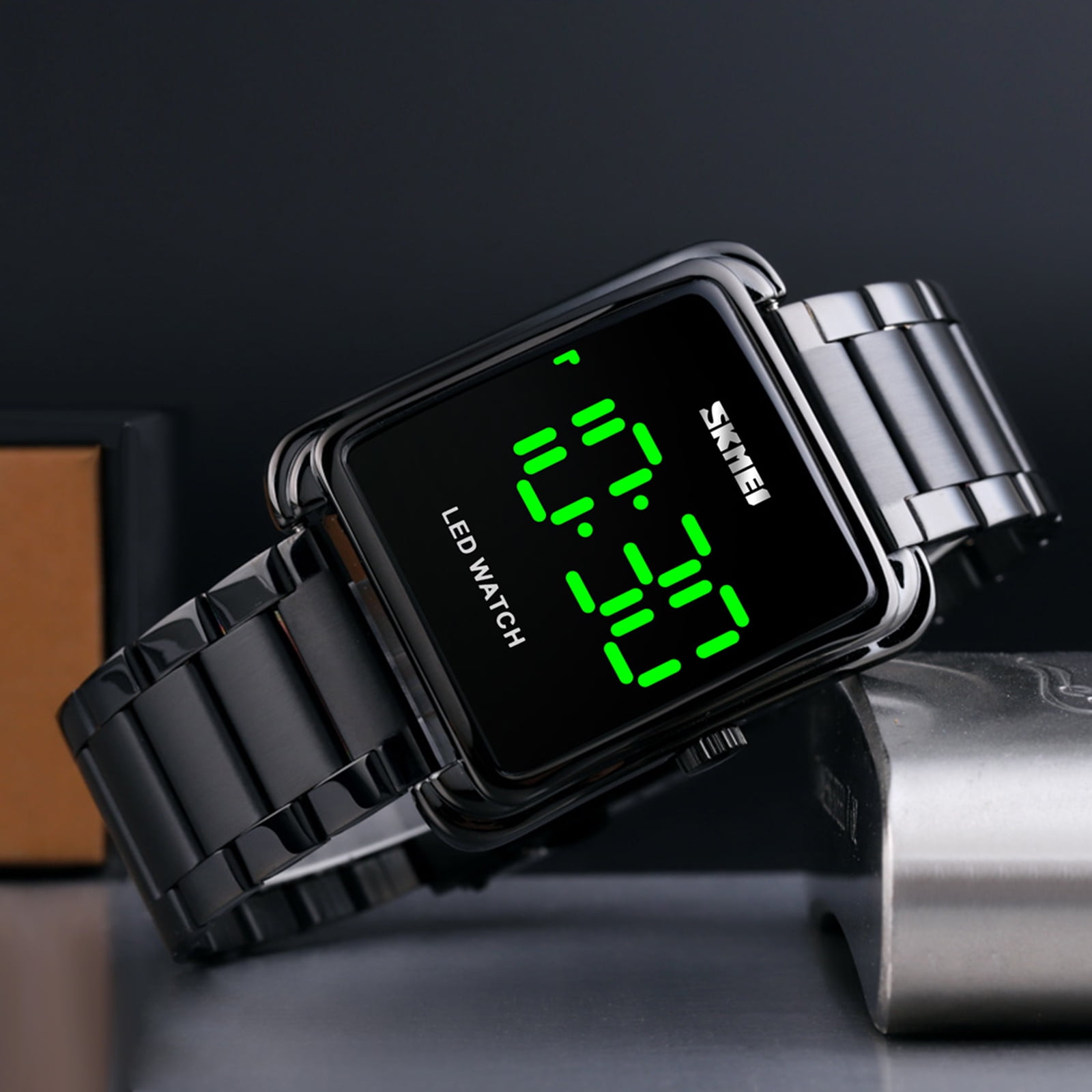 Fashionable digital watch hotsell