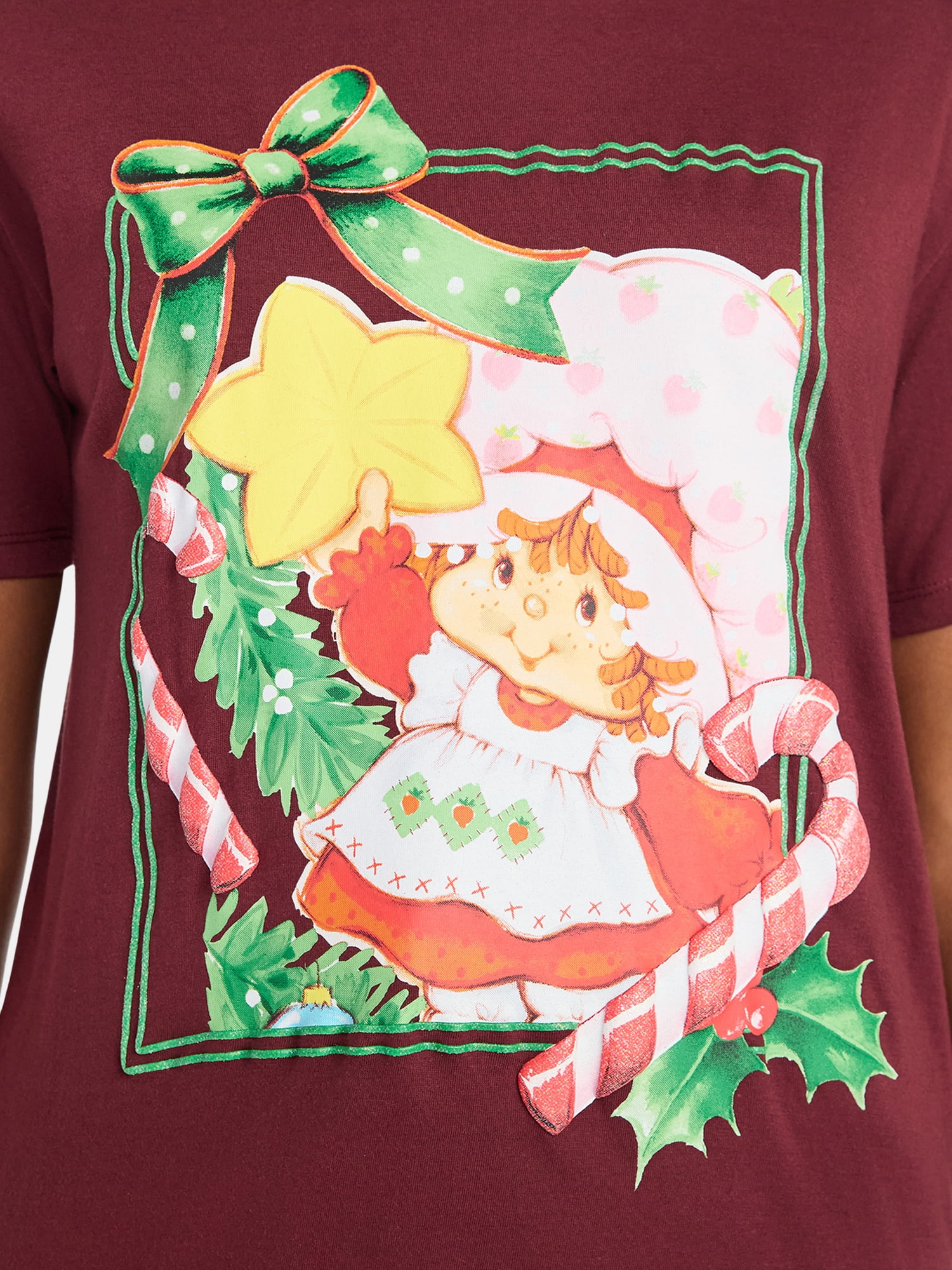 Strawberry Shortcake Women's Christmas Graphic Tee with Short Sleeves, Size XXS-XXL