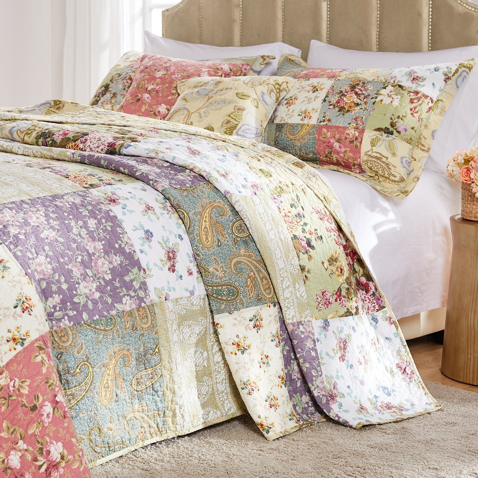 Multi-color French Tapestry Queen bed coverlet with accessory pillow shams 