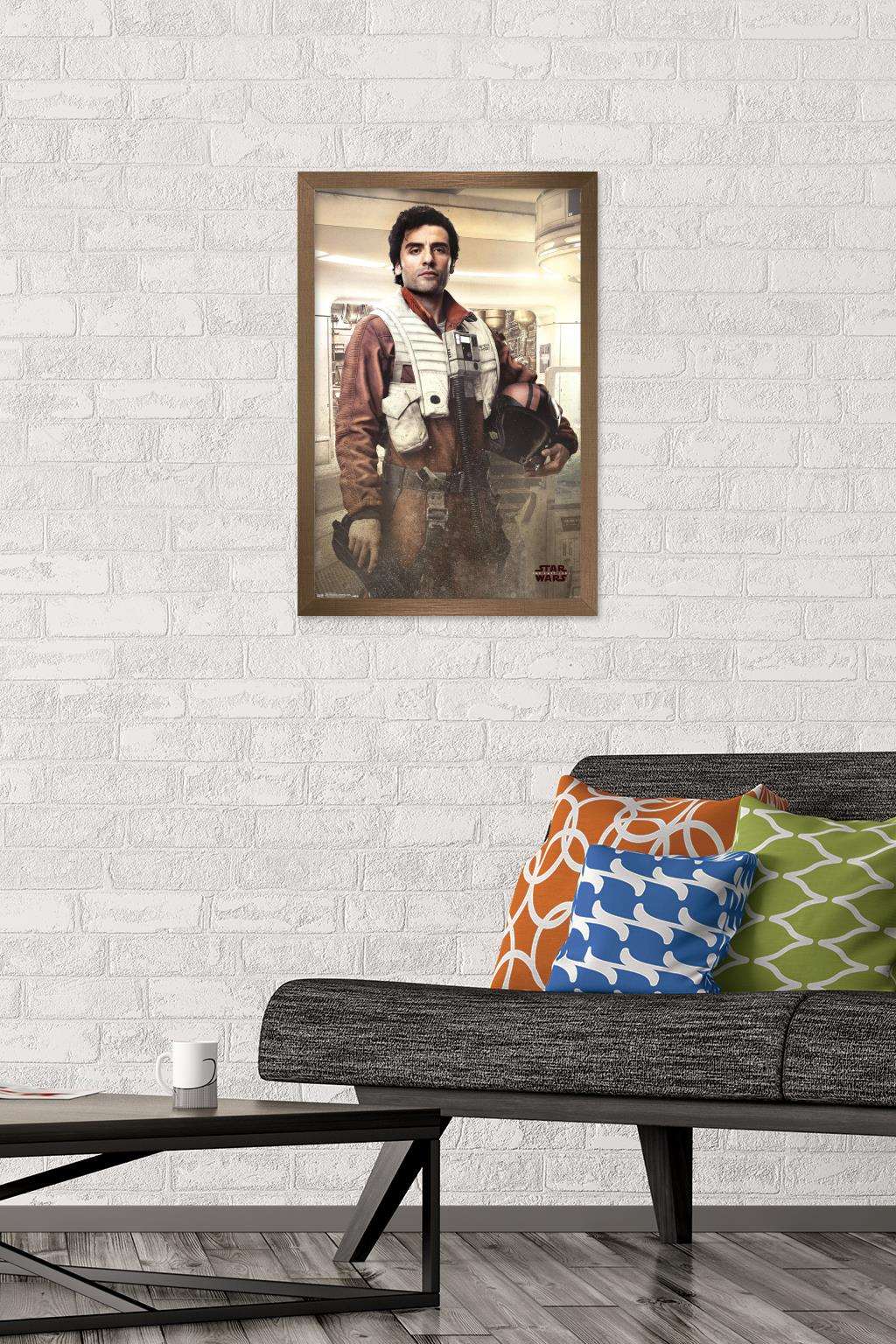 Star Wars: The Last Jedi - Poe Wall Poster, 14.725" x 22.375", Framed