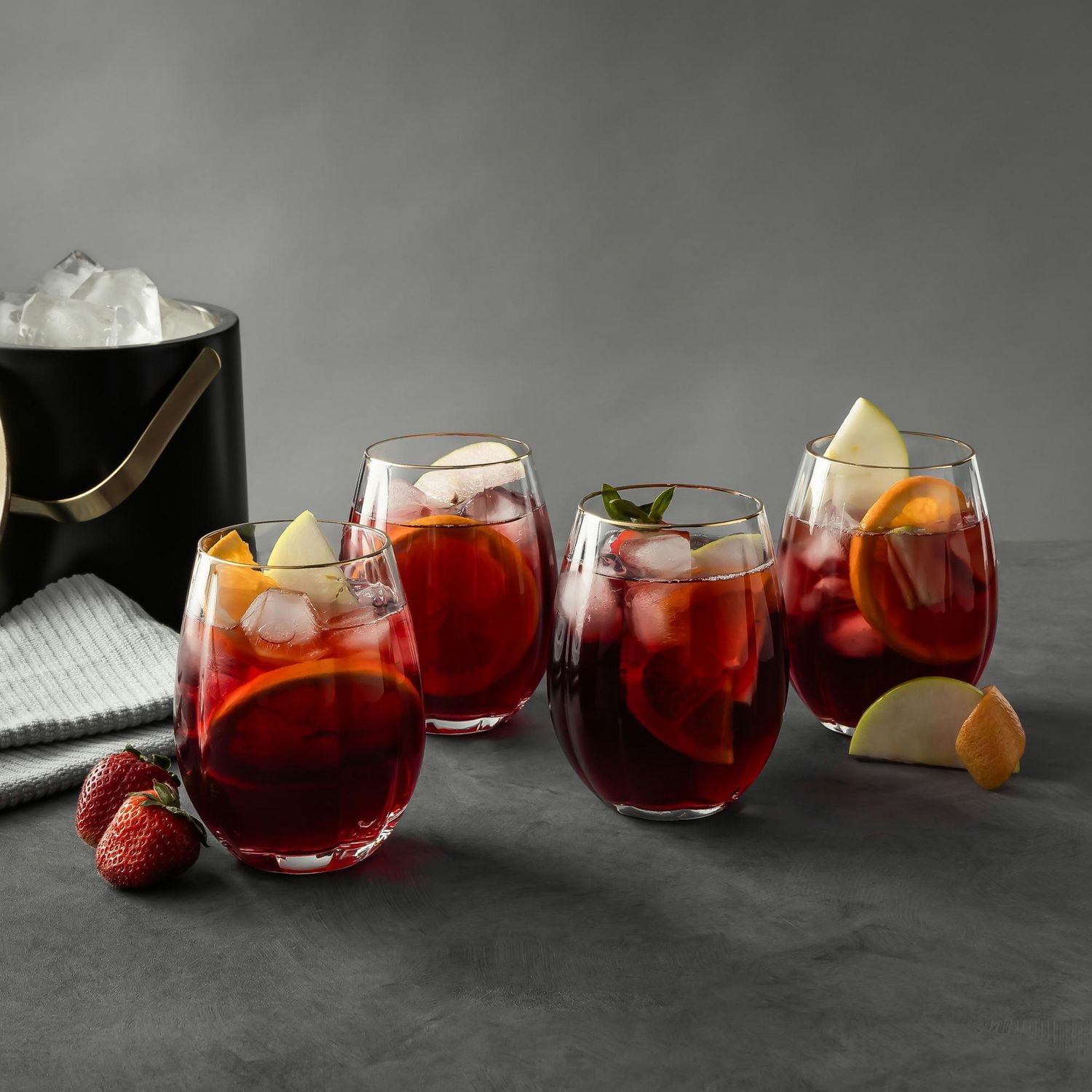 Ensemble de 4 verres à vin sans pied festonnés avec bordure dorée de Thyme & Table Glass