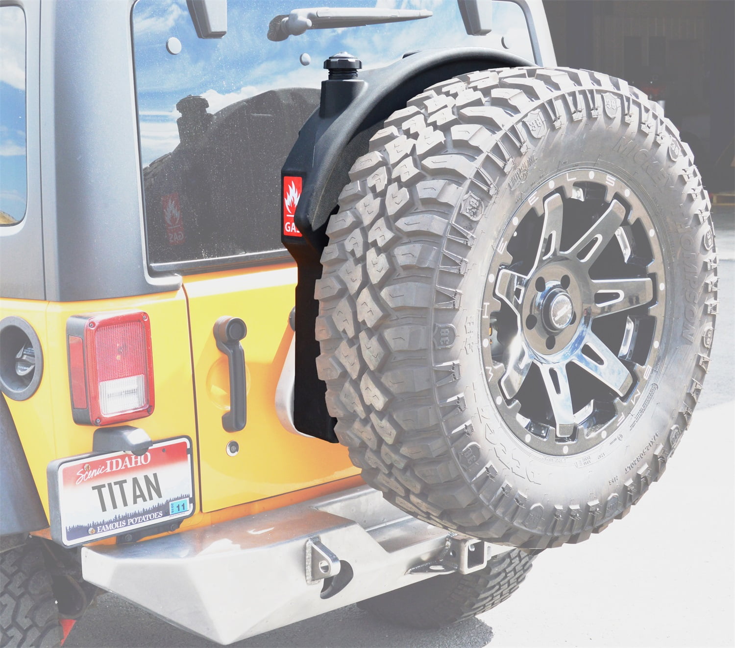 TITAN Fuel Tanks 4040187 Trail Trekker Spare Tire Carrier Tank