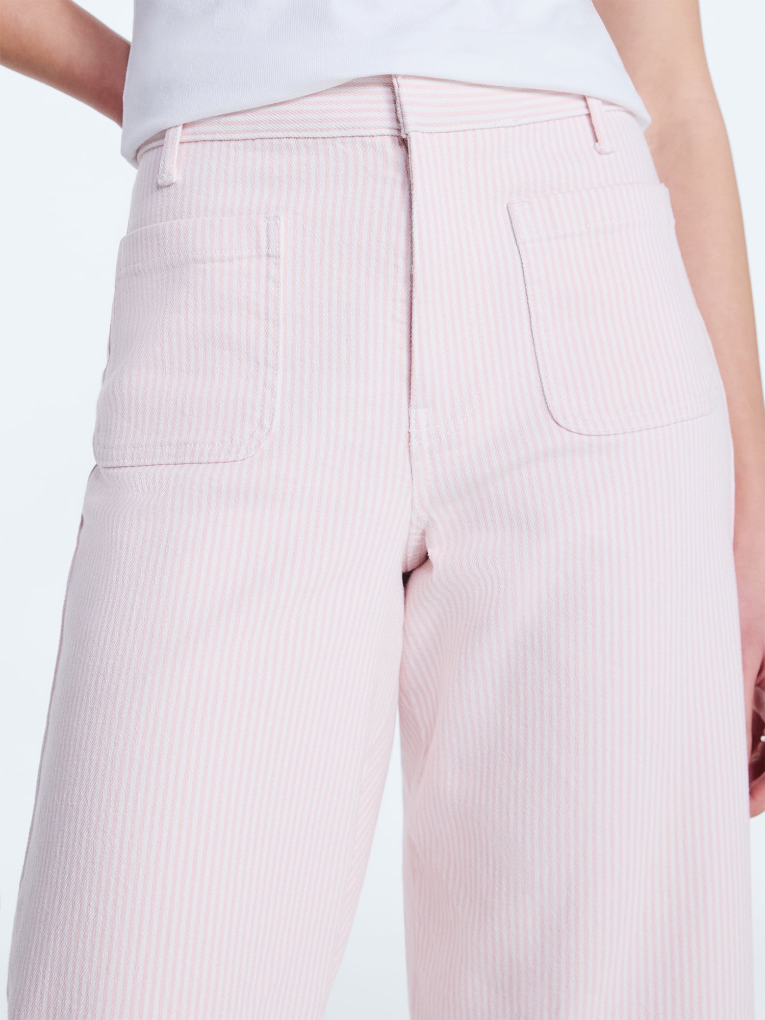Free Assembly Women's High Rise Cropped Patch Pocket Seersucker Pants, 26" inseam, Sizes 0-20