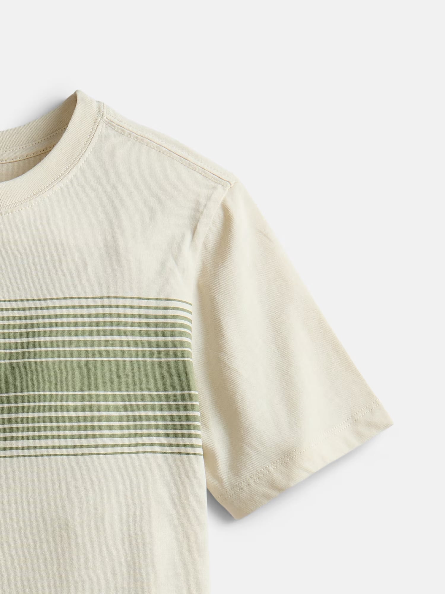 Wonder Nation Boys' Chest Stripe Tee with Short Sleeves, Sizes 4-18 & Husky