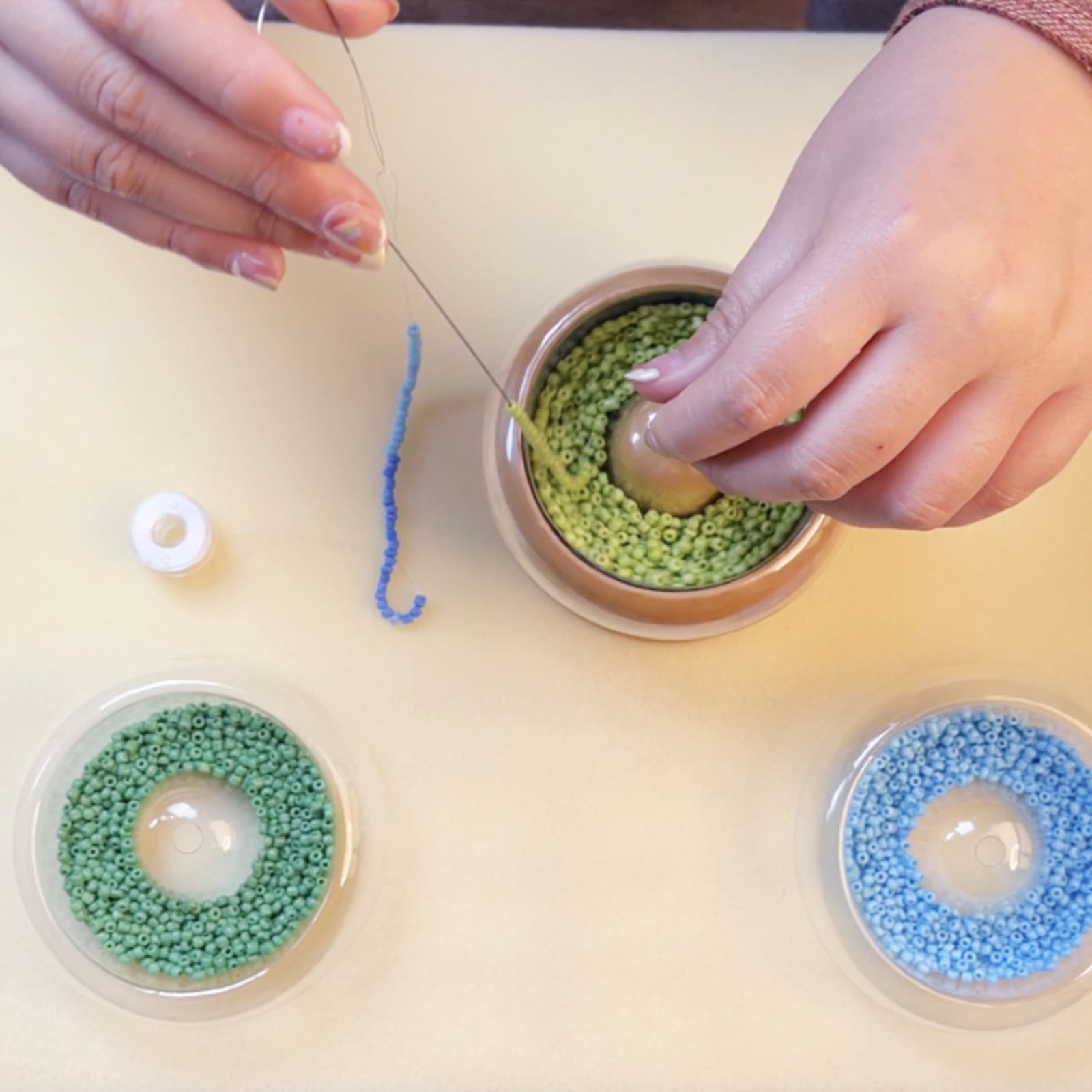 Bead Loader Bead Piercer Manual Rotation Rice Bead Beader Quick Beading Beading Artifact for Beading Crafts