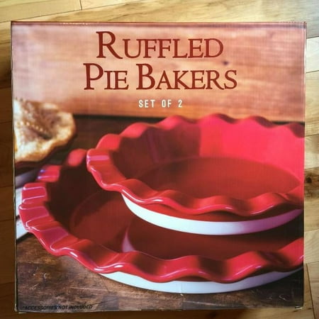 

Ruffled Pie Bakers Set of 2 by Baum Brothers
