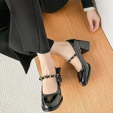 

Women‘s Bow Decor Chunky Heeled Faux Patent Leather Mary Jane Shoes