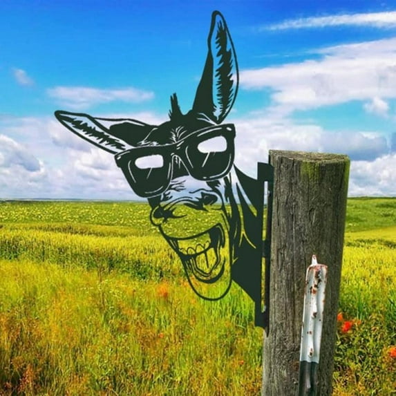 Farm Peeping Cow Metal Art Garden Sculpture, Iron Cattle Wall Decor, Outdoor Patio Hanging Ornament for Farmhouse Outdoor Garden Decor Farm Fence Modern Artworks Home Decor