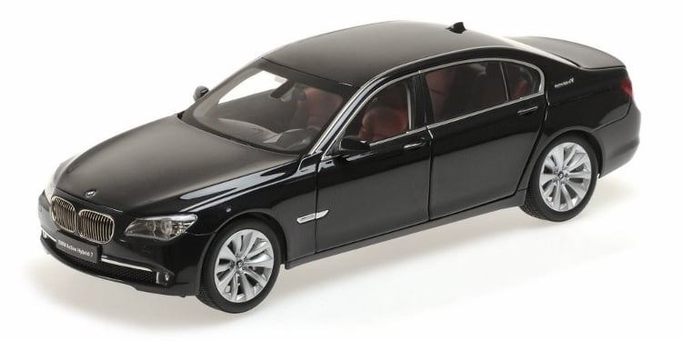 bmw 7 series diecast models