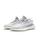 thumbnail image 2 of Zapatillas clásicas informales para hombre y mujer con diseño reflectante 3M Yeezy Boost 350 V2 MX en color negro oscuro y rojo, 2 of 4