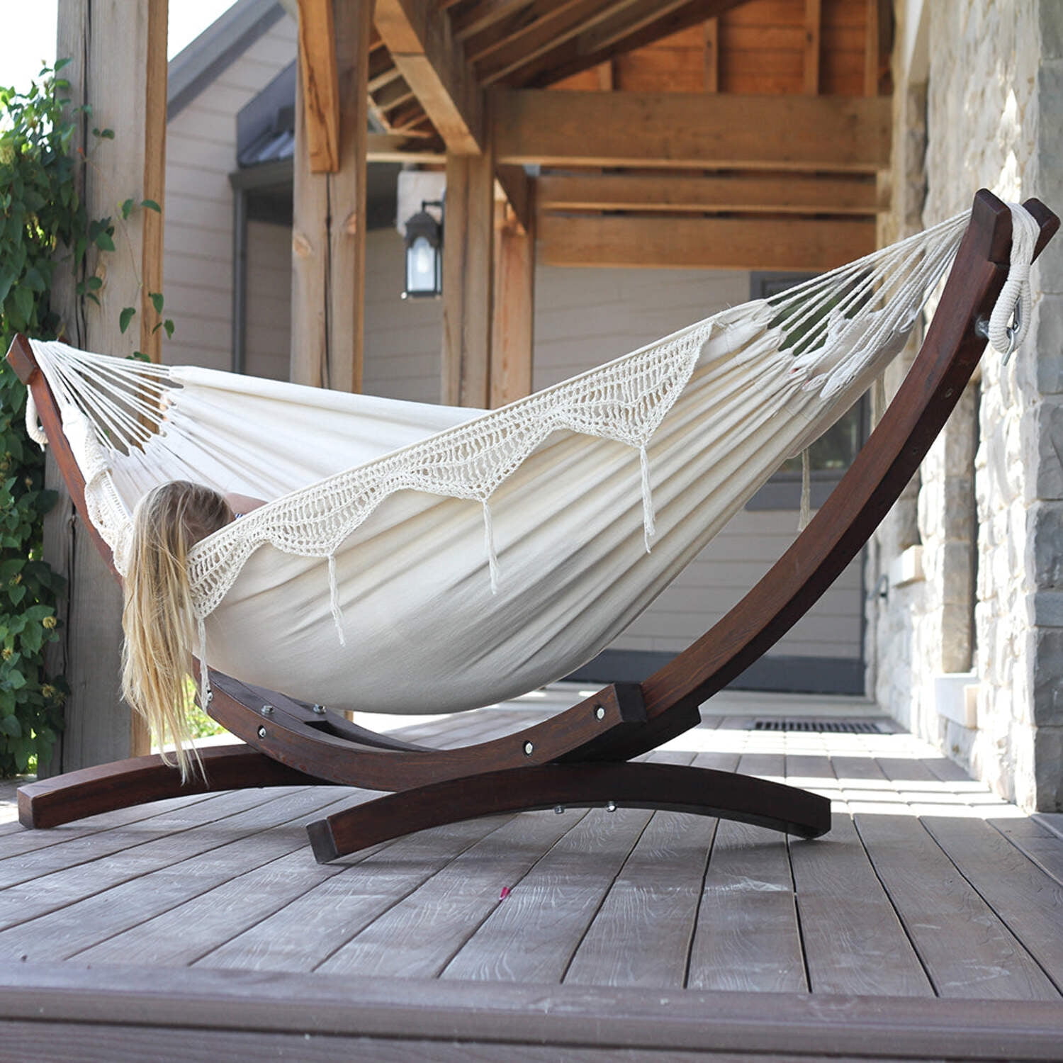 Vivere Double Cotton Hammock, Comfortable Daybed with Wood Frame, 8', Natural