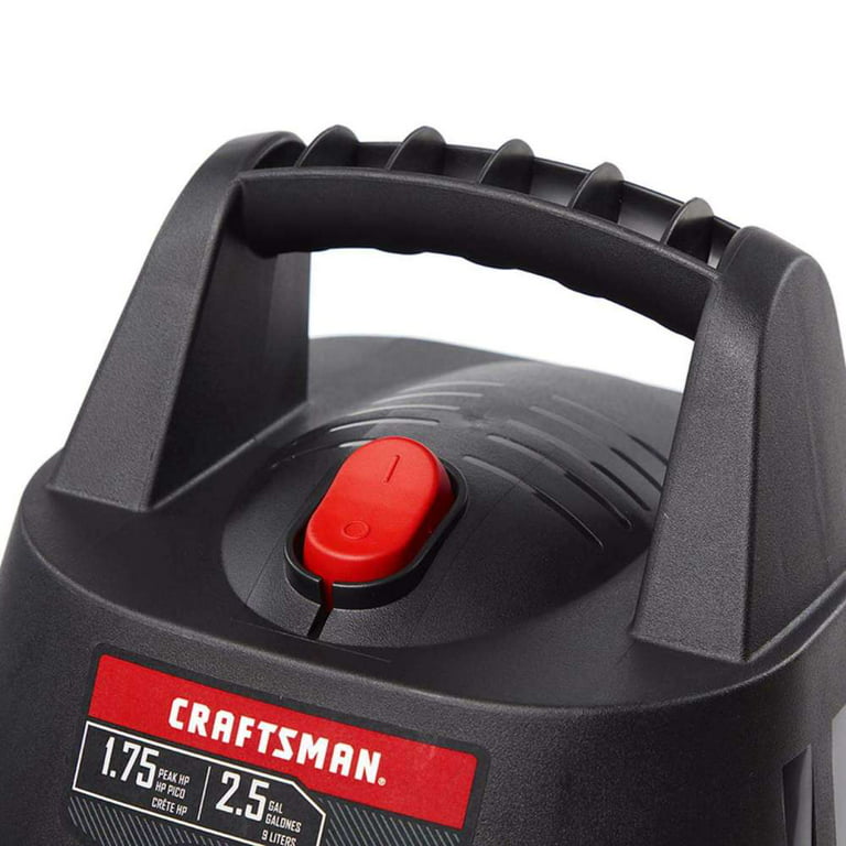Craftsman CMXEVBE17250 2.5 Gallon 1.75 Peak HP Wet/Dry Vac