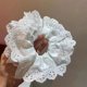 thumbnail image 1 of Diadema de encaje del mismo tamaño con encaje de doble capa, hermoso y romántico accesorio para el cabello con diadema hueca de intestino grueso, 1 of 3
