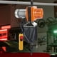 thumbnail image 1 of Polipasto electrico de cadena VEVOR, capacidad de 2200 lbs/1 tonelada, altura de elevación de 10 pies, velocidad de 10 pies/min, 120 V, grúa aerea monofásica con cadena G100, 1 of 9