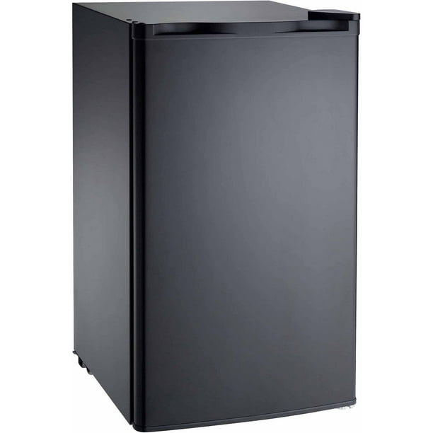 Igloo 3.2 cu ft Refrigerator, Black