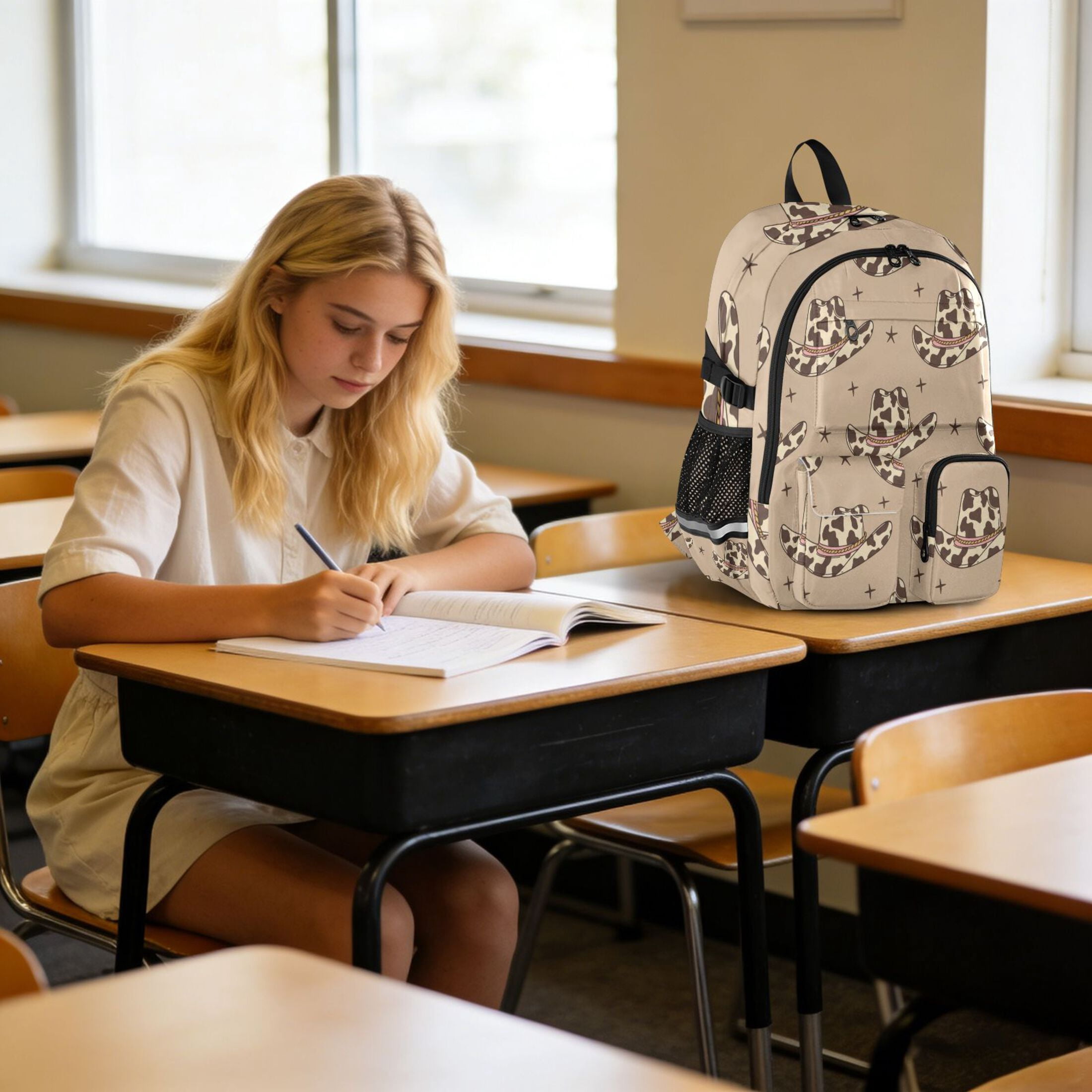 DIXRUYEE Retro Cowboy Hats with Cow Print Wild West Backpack for School 14”Laptop Compatible with Reflective Safety Strips
