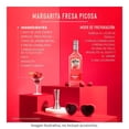 thumbnail image 2 of Tequila Jose Cuervo Especial blanco fresa picosa 700 ml, 2 of 4