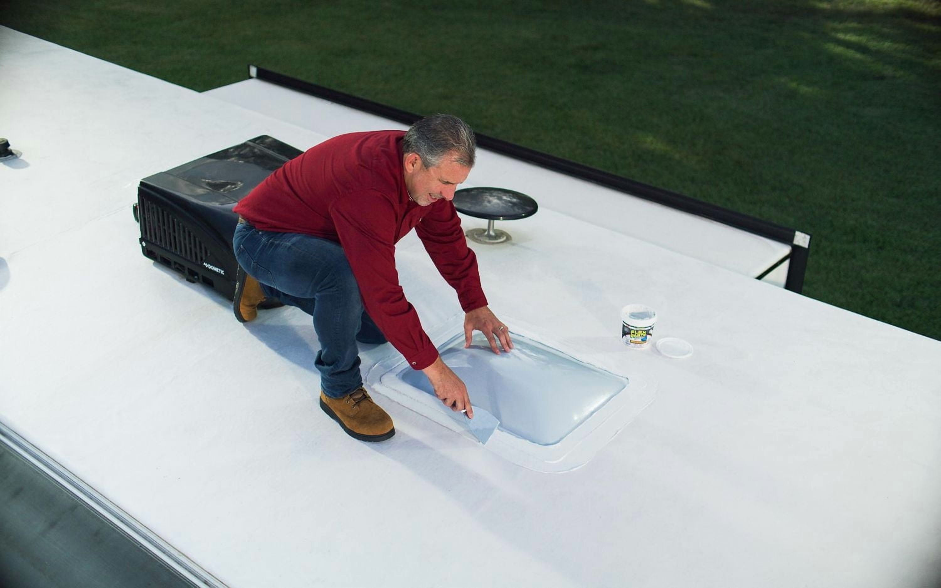 FLEX PASTE WHITE 1 LB SUPER THICK RUBBER PASTE, STOP LEAKS FAST!