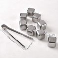 thumbnail image 2 of Piedras reutilizables para cubitos de hielo de acero inoxidable, juego de 8 cubitos de hielo con pinzas para la cabeza y bandejas para cubitos de hielo (juego de 8), 2 of 5