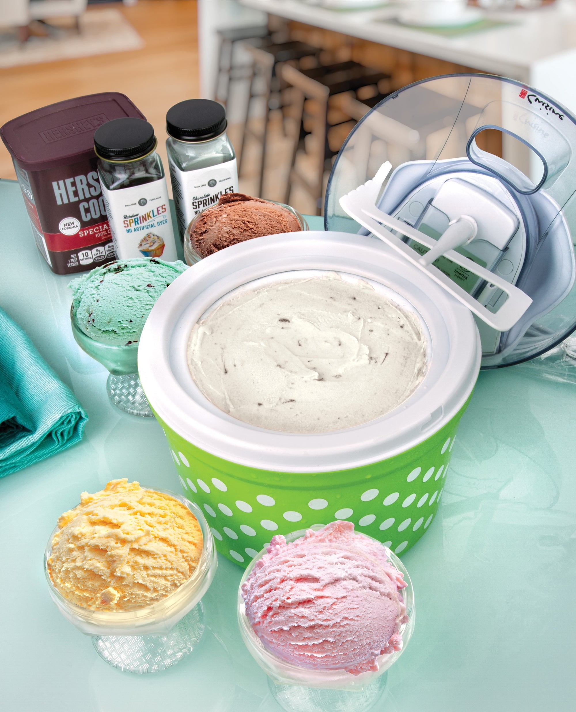 Euro Cuisine ICM26GR Automatic Ice Cream, Sorbet & Frozen Yogurt Maker With 4 Glass Ice Cream Cup