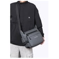 thumbnail image 2 of Bandolera impermeable de gran capacidad para hombre, 2 of 2