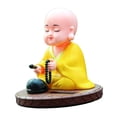thumbnail image 2 of Adorno solar ANGGREK Pequeño monje Estatua de Buda Que Asiente automáticamente Decoración del Hogar, 2 of 8