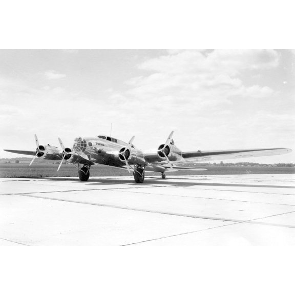 24x36 gallery poster, Boeing B-17 Flying Fortress prototype Model 299 NX13372