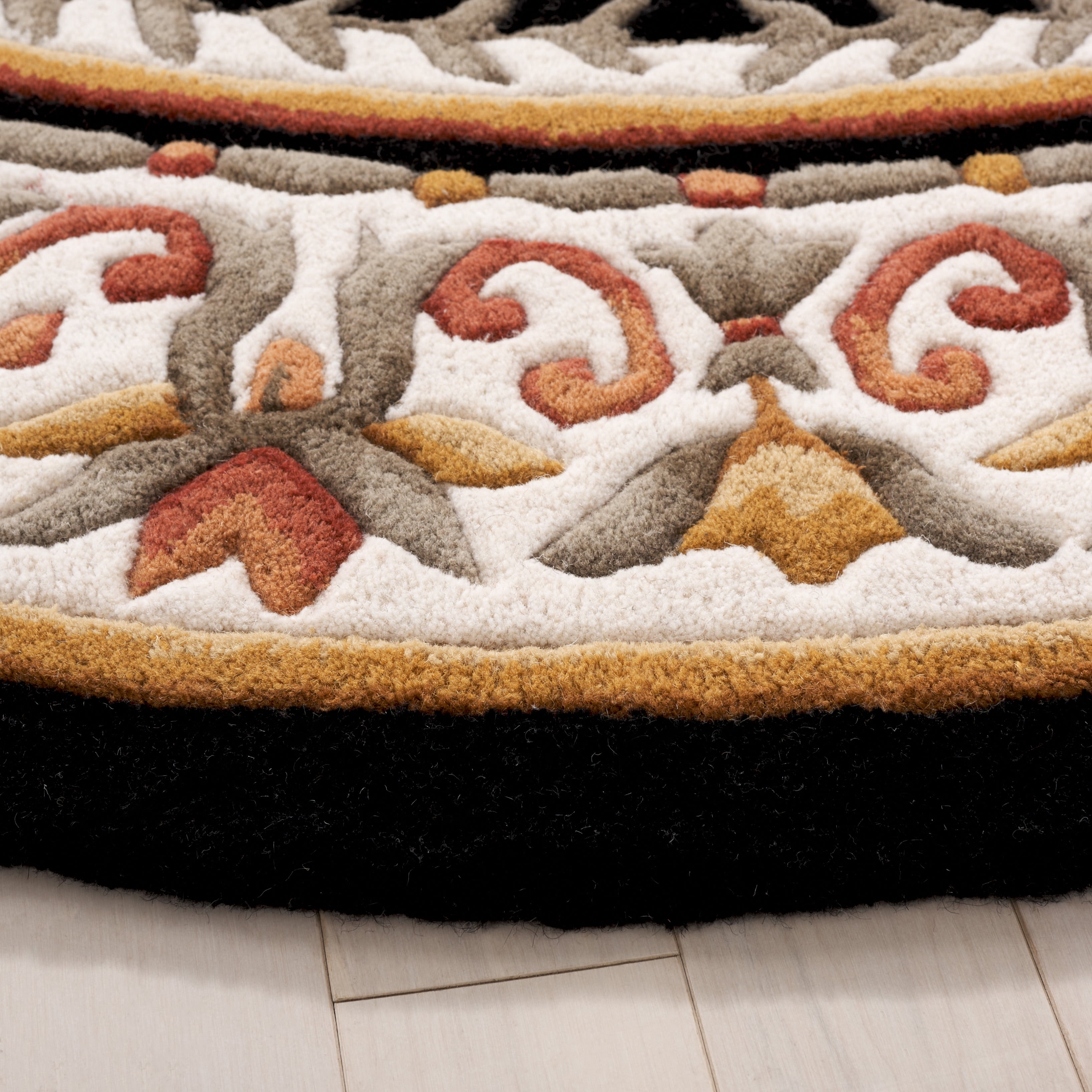 SAFAVIEH Naples Charlotte Bordered Area Rug, Black/Ivory, 6' x 6' Round