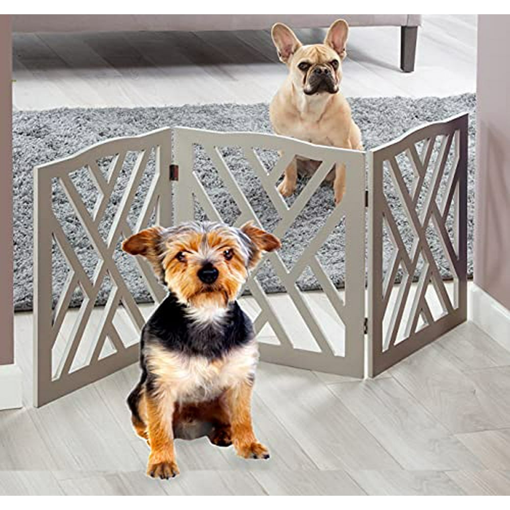 Bundaloo Freestanding Dog Gate Expandable Decorative Wooden Fence for