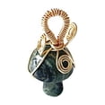 thumbnail image 3 of Collar con colgante de piedra amatista y mini traje de hongo. Piedra semipreciosa de cristal en forma de hongo., 3 of 6