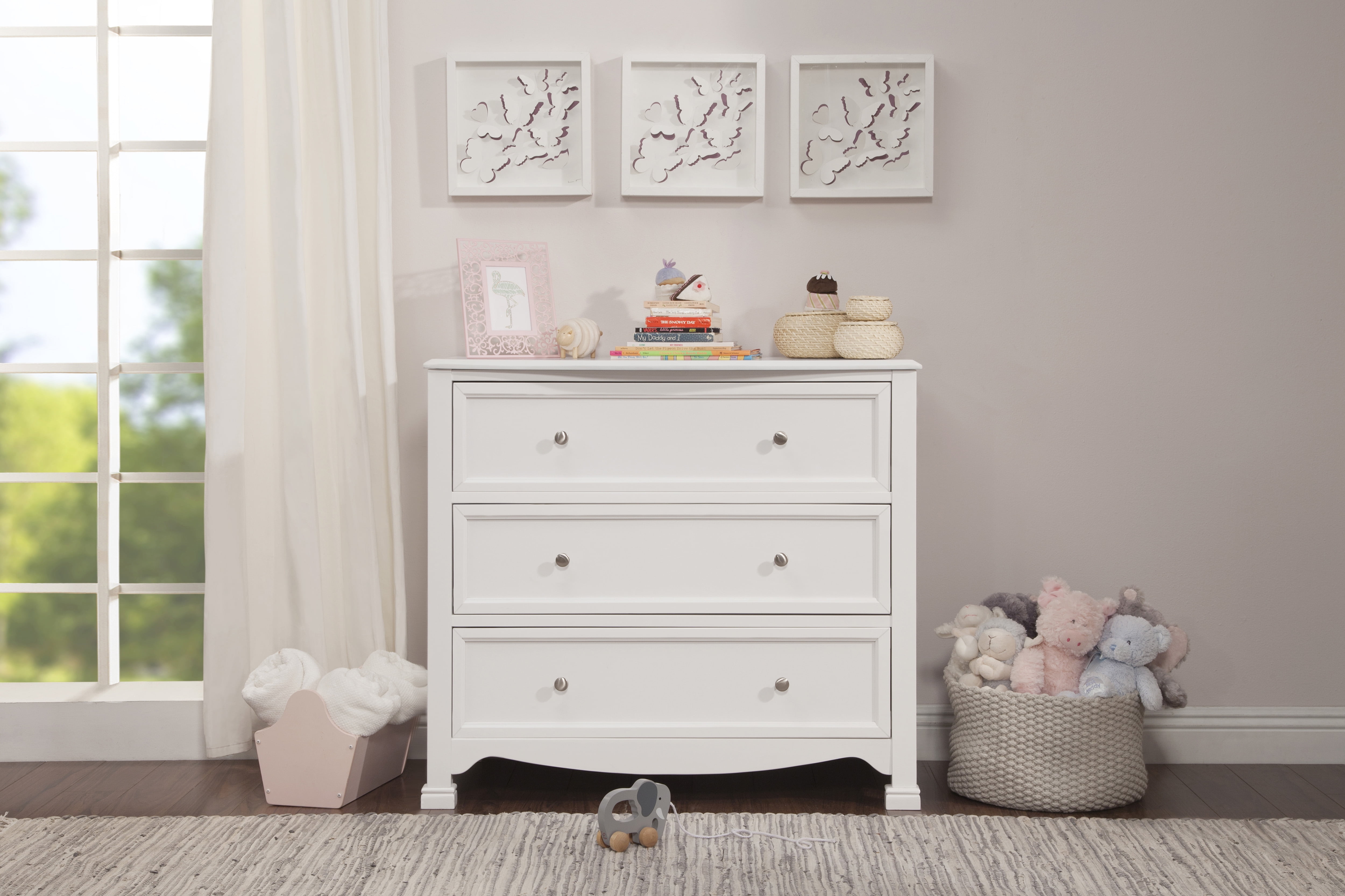 davinci kalani dresser chestnut