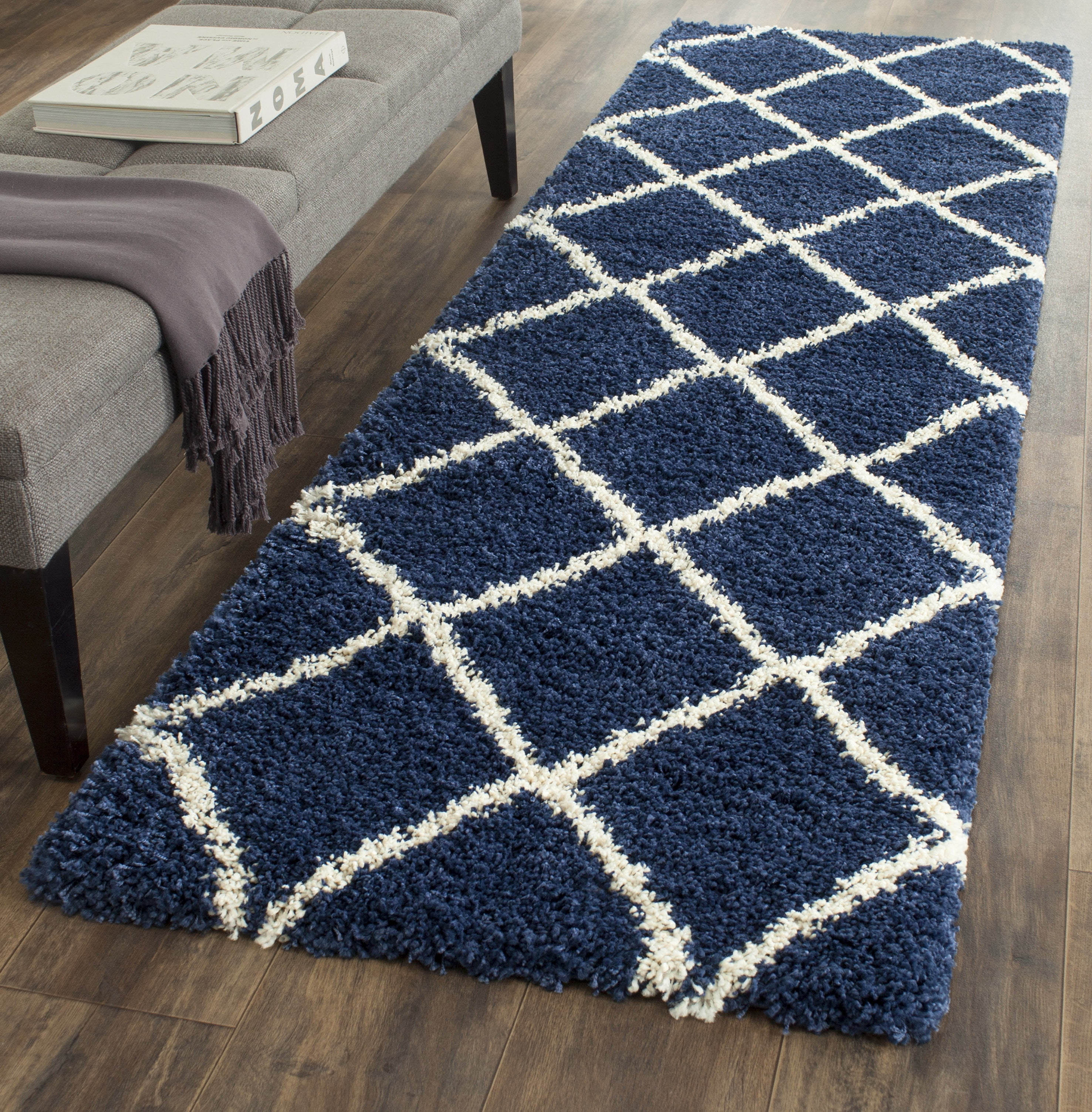 SAFAVIEH Hudson Amias Plush Geometric Shag Runner Rug, Navy/Ivory, 2'3" x 22'