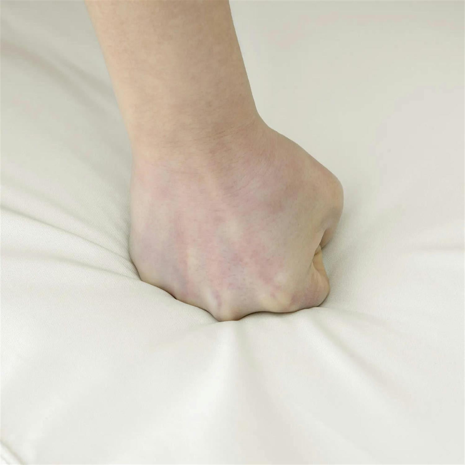 Demi Bonn Outdoor PE Rattan Wicker Recliner with Soft Pillow, Garden Relaxing Swing Chair, Durable Lounge Seat Furniture for Patio, Garden, White