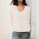 thumbnail image 2 of Gibobby Cárdigan para mujer Suéter de punto grueso para mujer estilo cárdigan 2023 con botones y bolsillos(Blanco,Talla única), 2 of 4