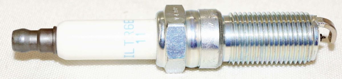 NGK 90117 Laser Iridium Spark Plug (4 Pack) Fits select: 2009-2023 CHEVROLET TRAVERSE, 2012-2020 CHEVROLET IMPALA