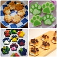 thumbnail image 3 of Paquete de 3 utensilios para hornear con forma de pata y hueso, para hornear dulces de chocolate, horno, microondas, congelador, apto para lavavajillas, rosa, rojo, morado, 3 of 5